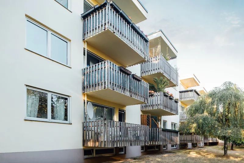 Renovierungsbedürftige Wohnung mit viel Potenzial in Berlin-Mariendorf! — photo 1